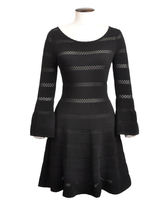 SANDRO Dress Black Stretch Scoop Neck Fluted Cuffs Womens Knit Sweater Size 1