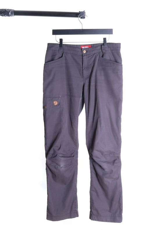 FJALLRAVEN Grey Cargo Straight Outdoor Pants Size 40