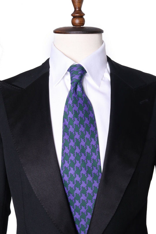 Men's GIANFRANCO FERRE Vintage 100% Silk Purple Houndstooth Tie Necktie